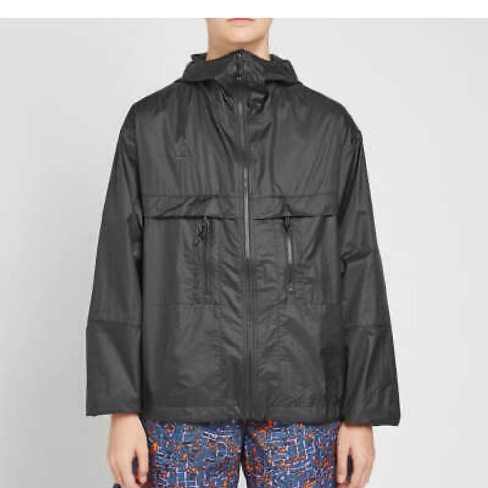 NWT Nike ACG Packable Rain Jacket